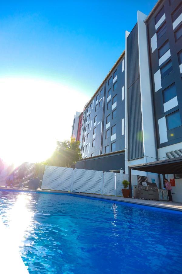 Ibis Mackay Hotel Екстериор снимка